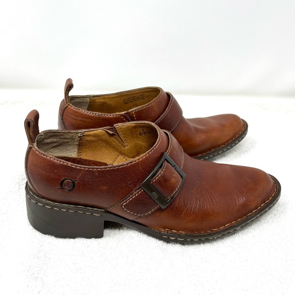 BORN Shoes W5737 Brown Leather Women’s Slip on Shoes. Size 6US Brown Buckle - Picture 2 of 8